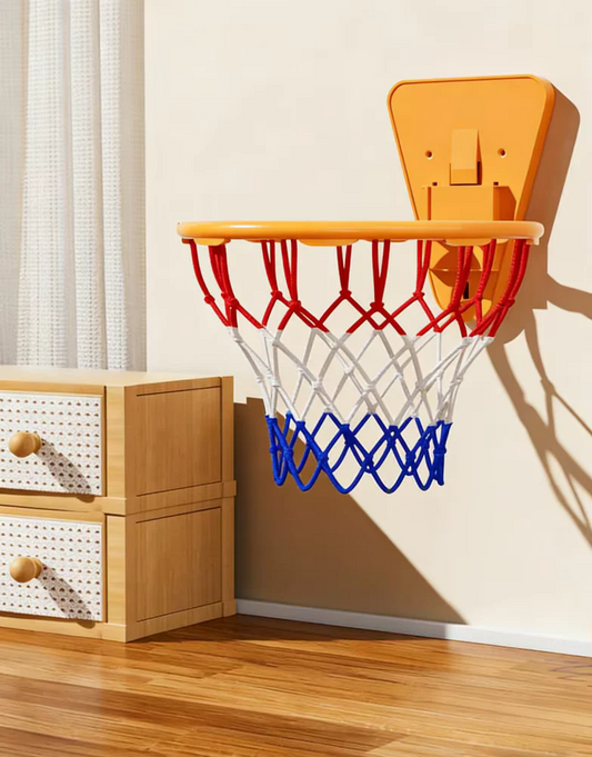Transportabel basketballkurv i plast