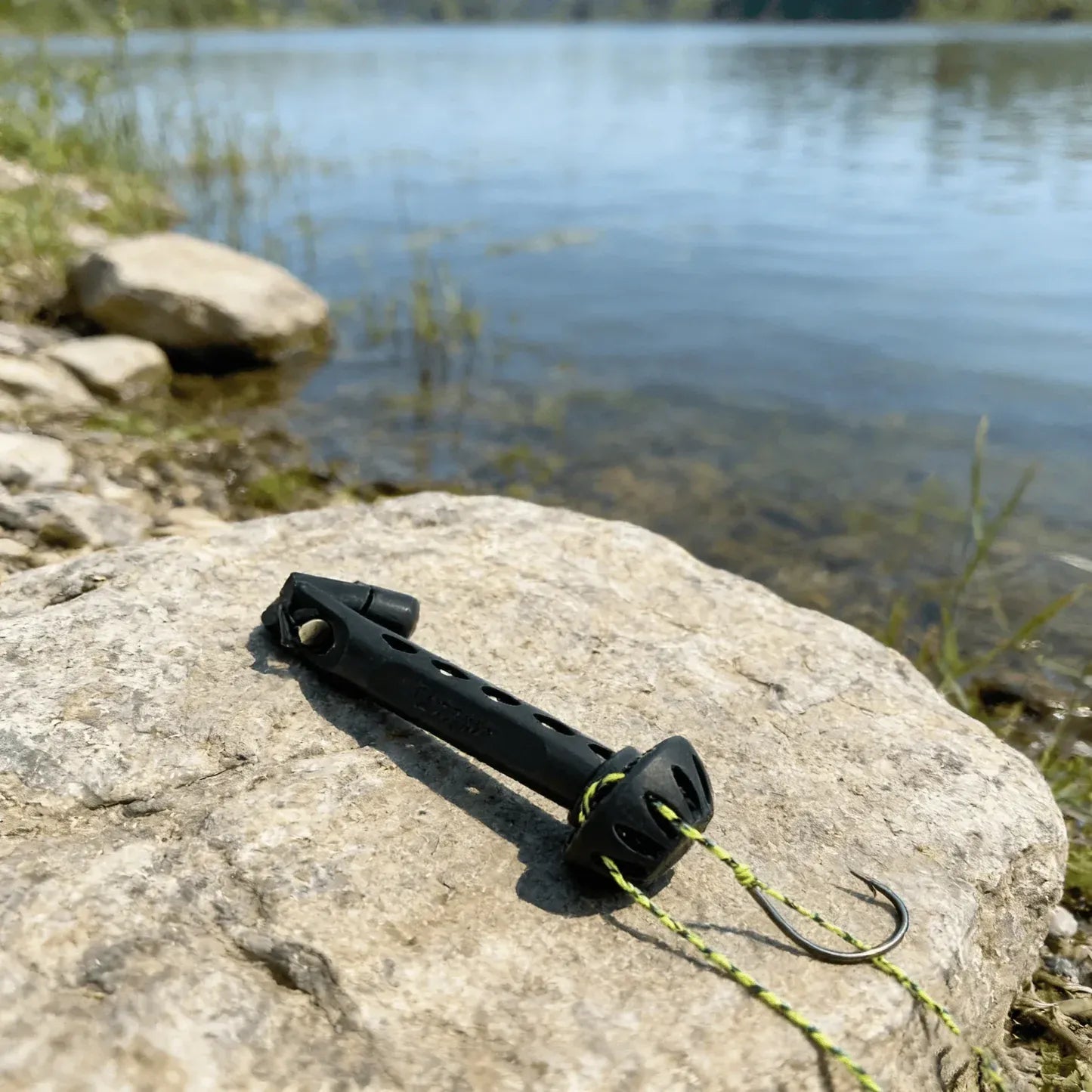 Magnetisk fluetråder